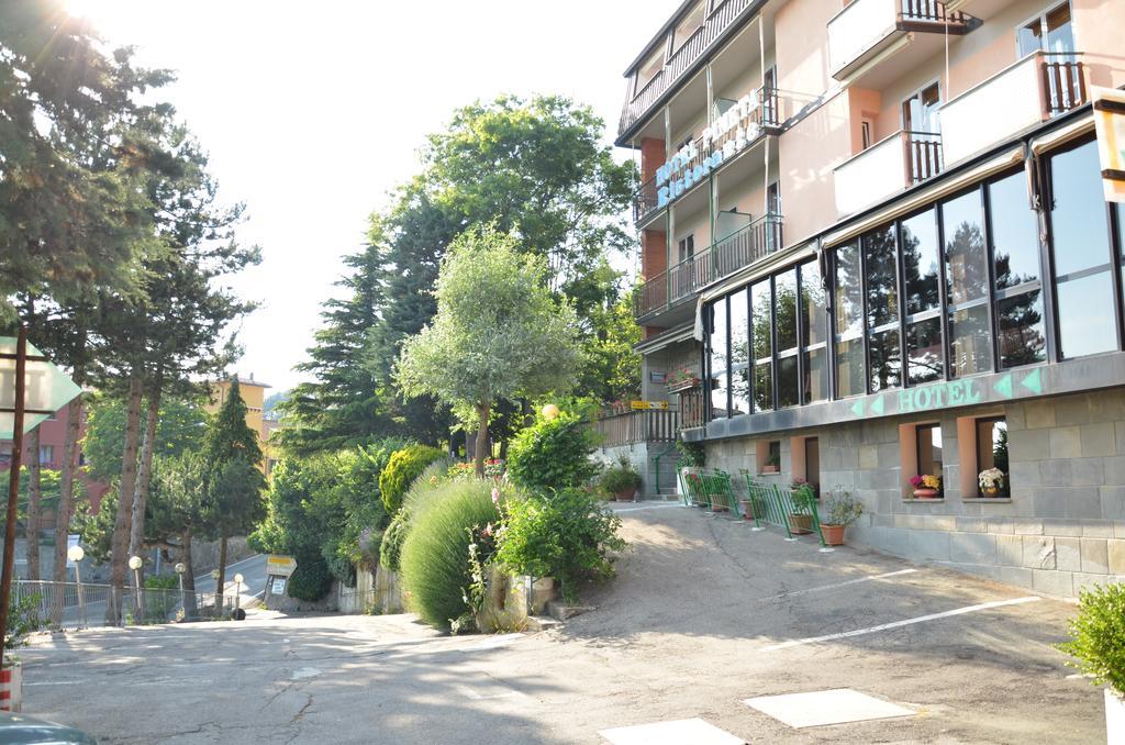 Hotel Pineta Loiano Exterior photo